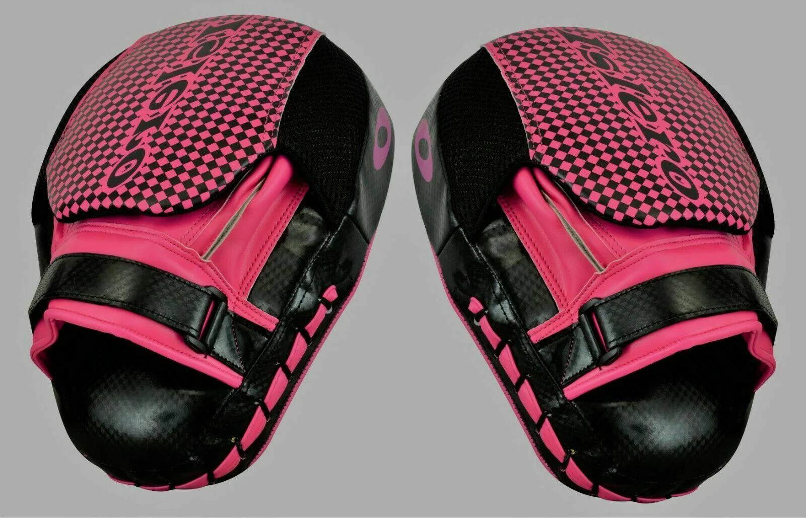 EVO Curved Boxing MMA Focus Pads - Image 34